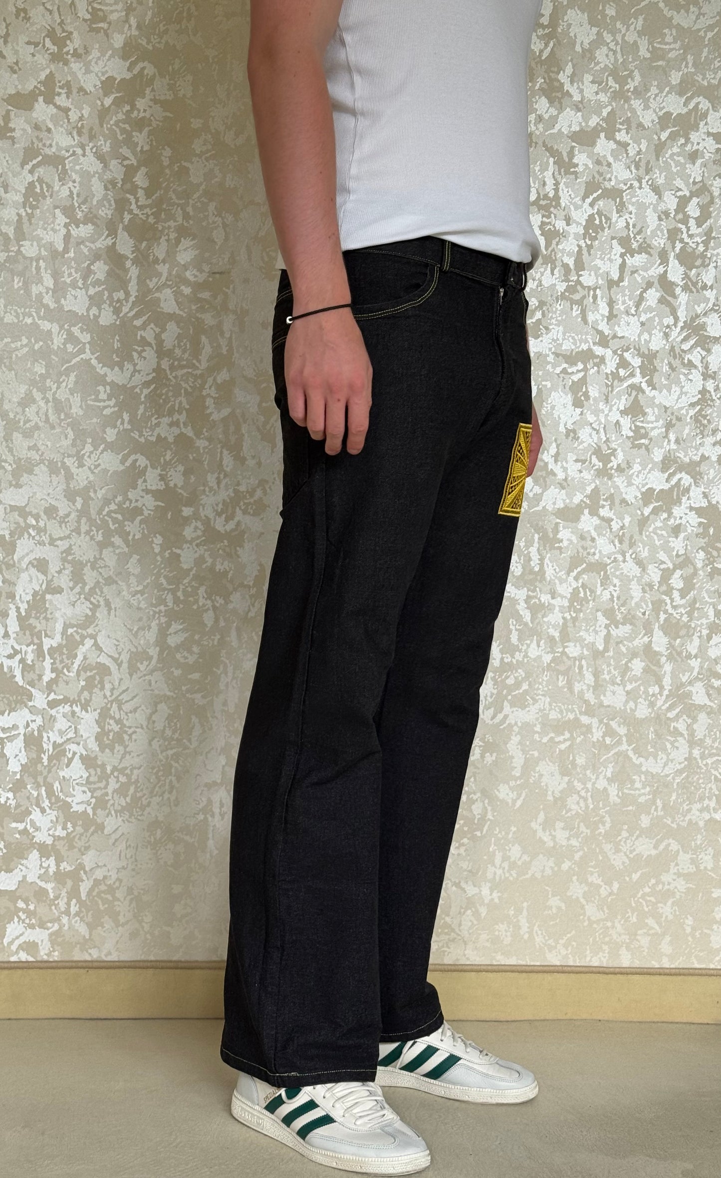 EMROIDERY CUBE YELLOW Denim
