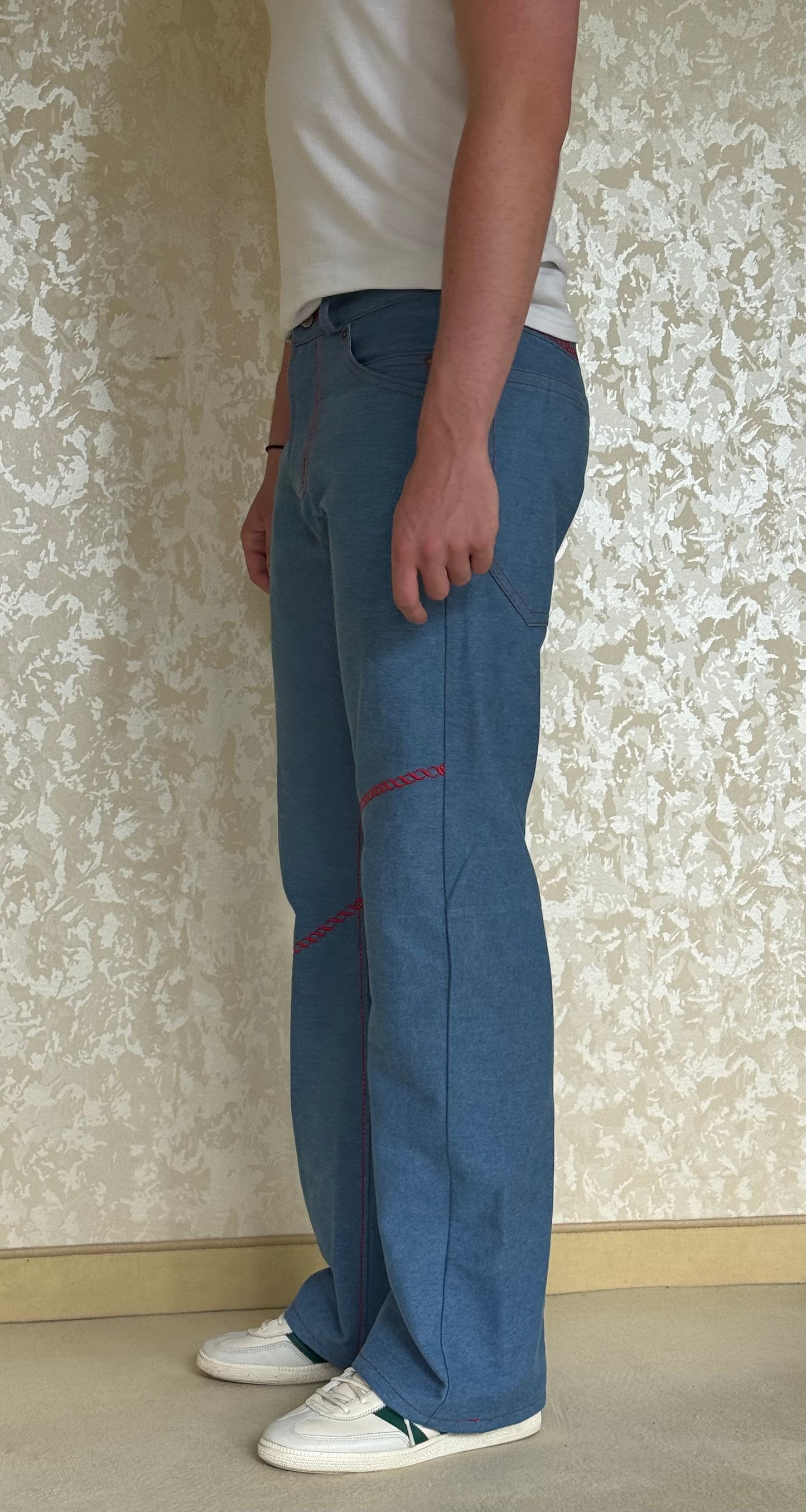 BLUE RED DECORATIVE STITCH